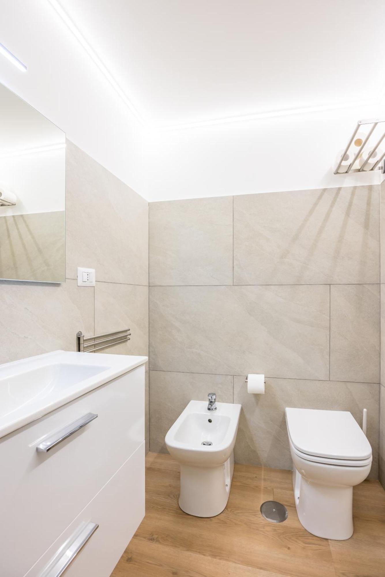 Lioy 25 By Napoliapartments Exterior photo